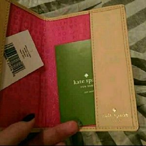 kate spade Accessories - Kate Spade passport cover kate spade Accessories - Kate Spade passport cover